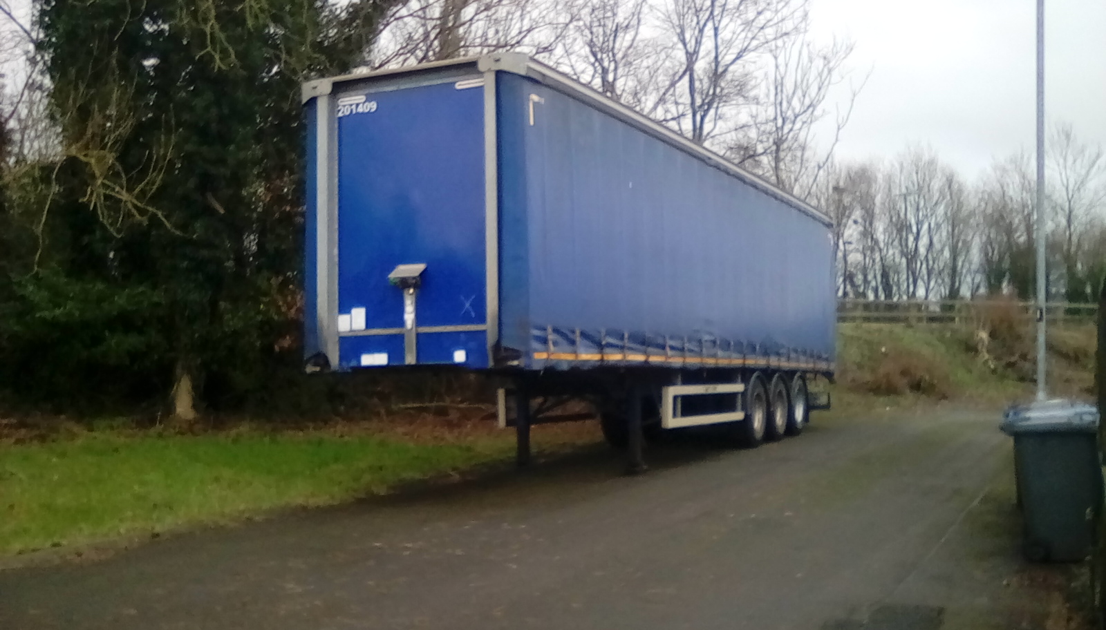 Montracon CURTAINSIDE