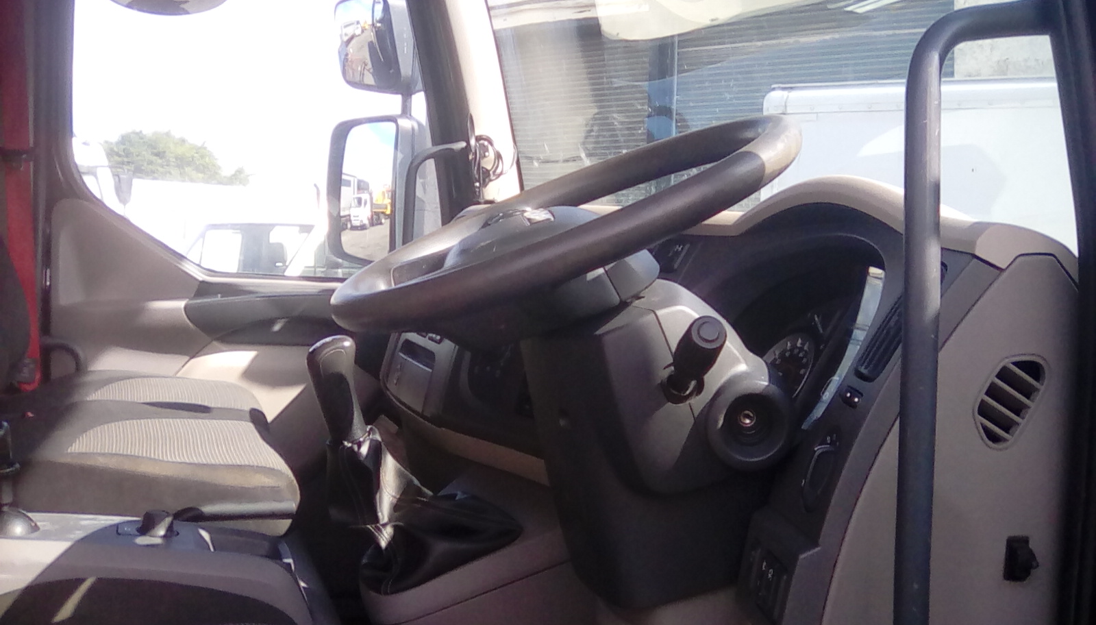 Photo 9