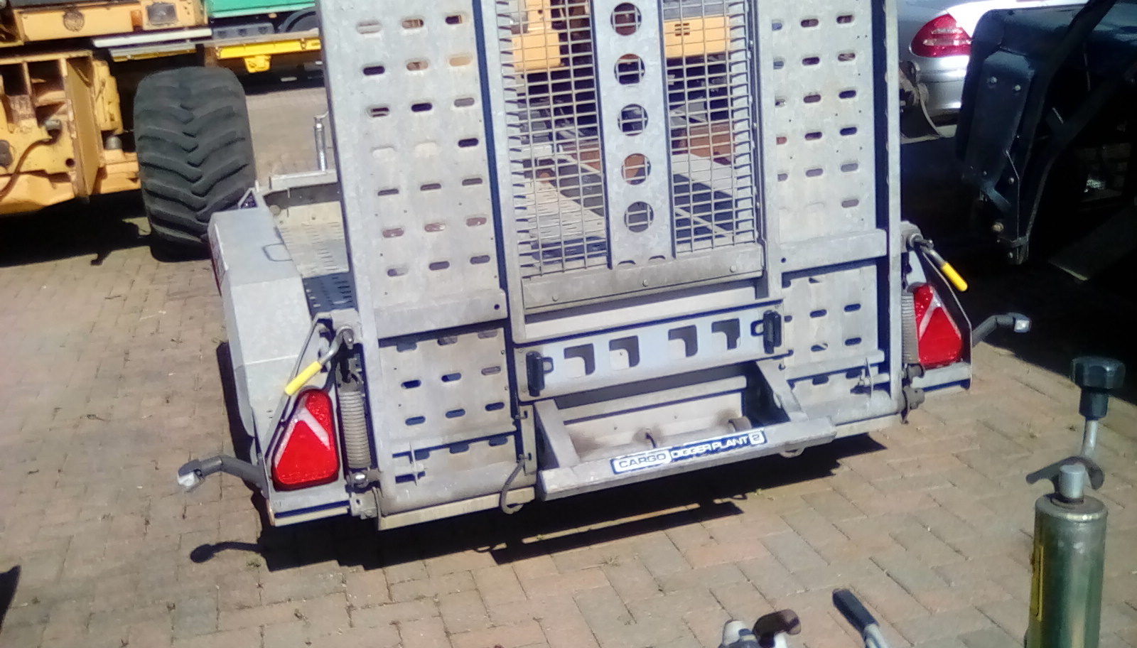 Brian james TO2 MINI DIGGER TRAILER